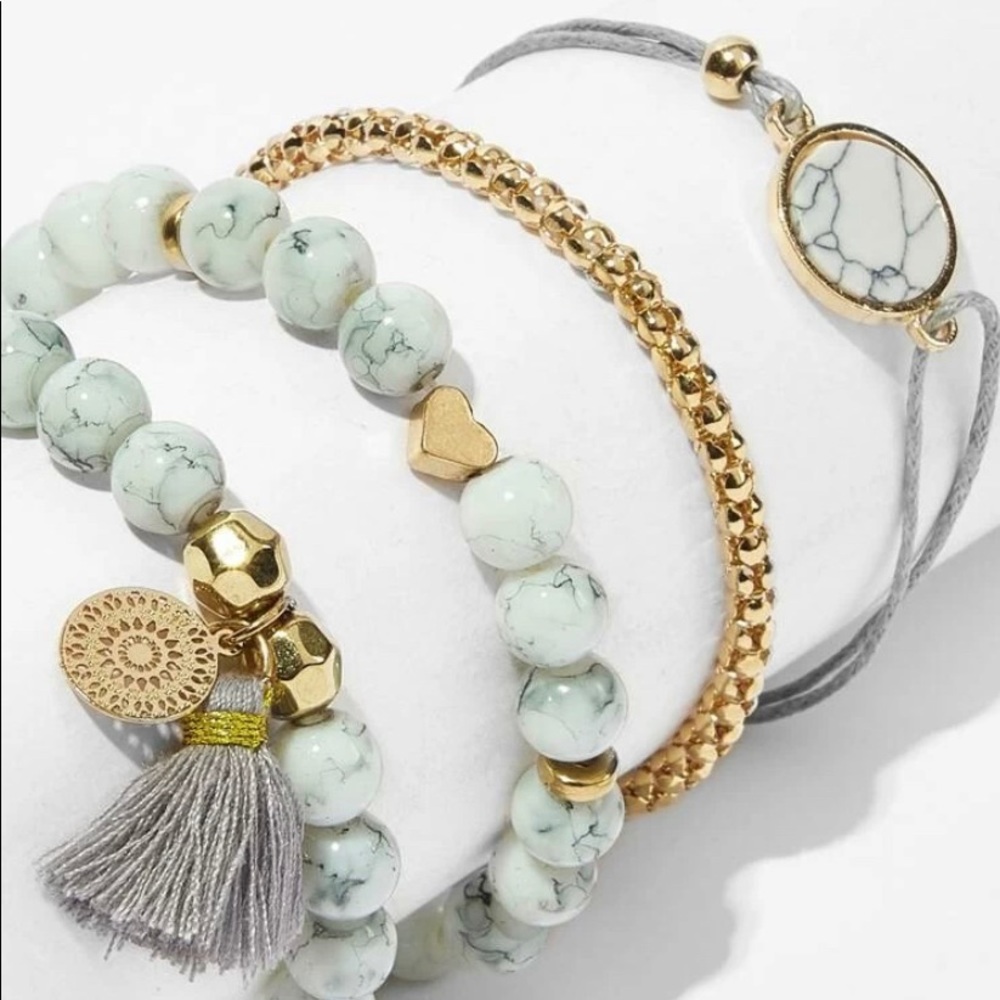 4pcs beads and charms bracelets